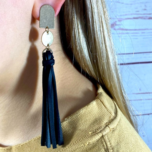 Jewelry - Boutique- Trendy Leather drop tassel Earrings